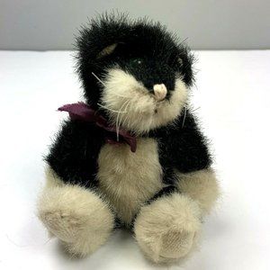 The Boyds Bears Collection Tuxedo Cat Plush Shelly Black White Jointed Green Eye